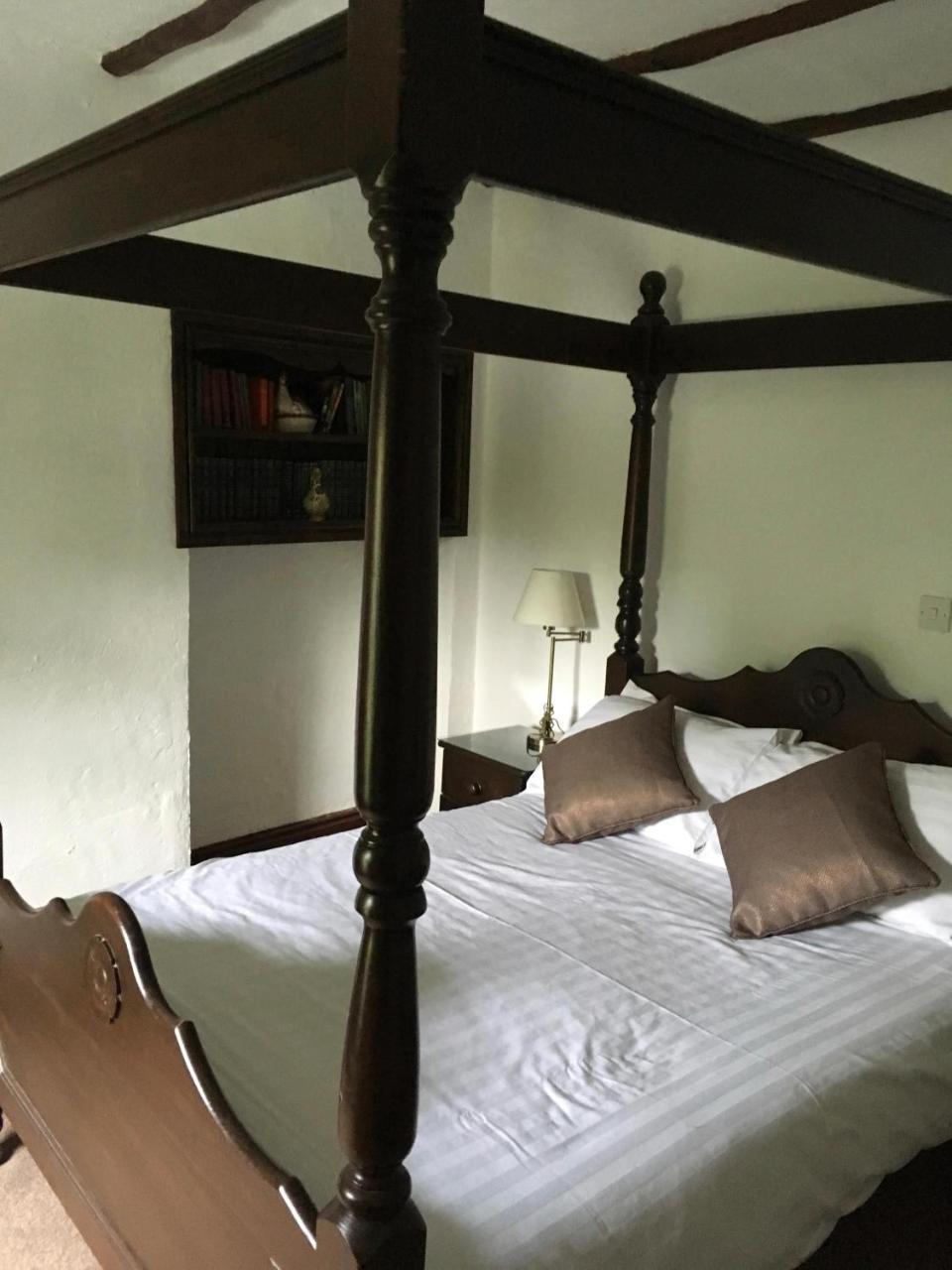 The Farmers Arms Hotell Eccleston  Eksteriør bilde